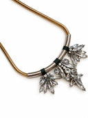 COLLANA CON DECORO PENDENTE DI NAVETTE