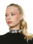RIGID CHOKER WITH CRYSTALS