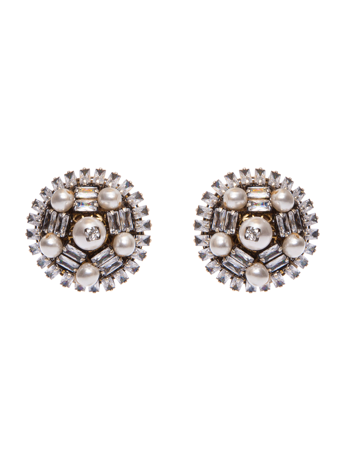Button earrings embroidered with stones and pearls