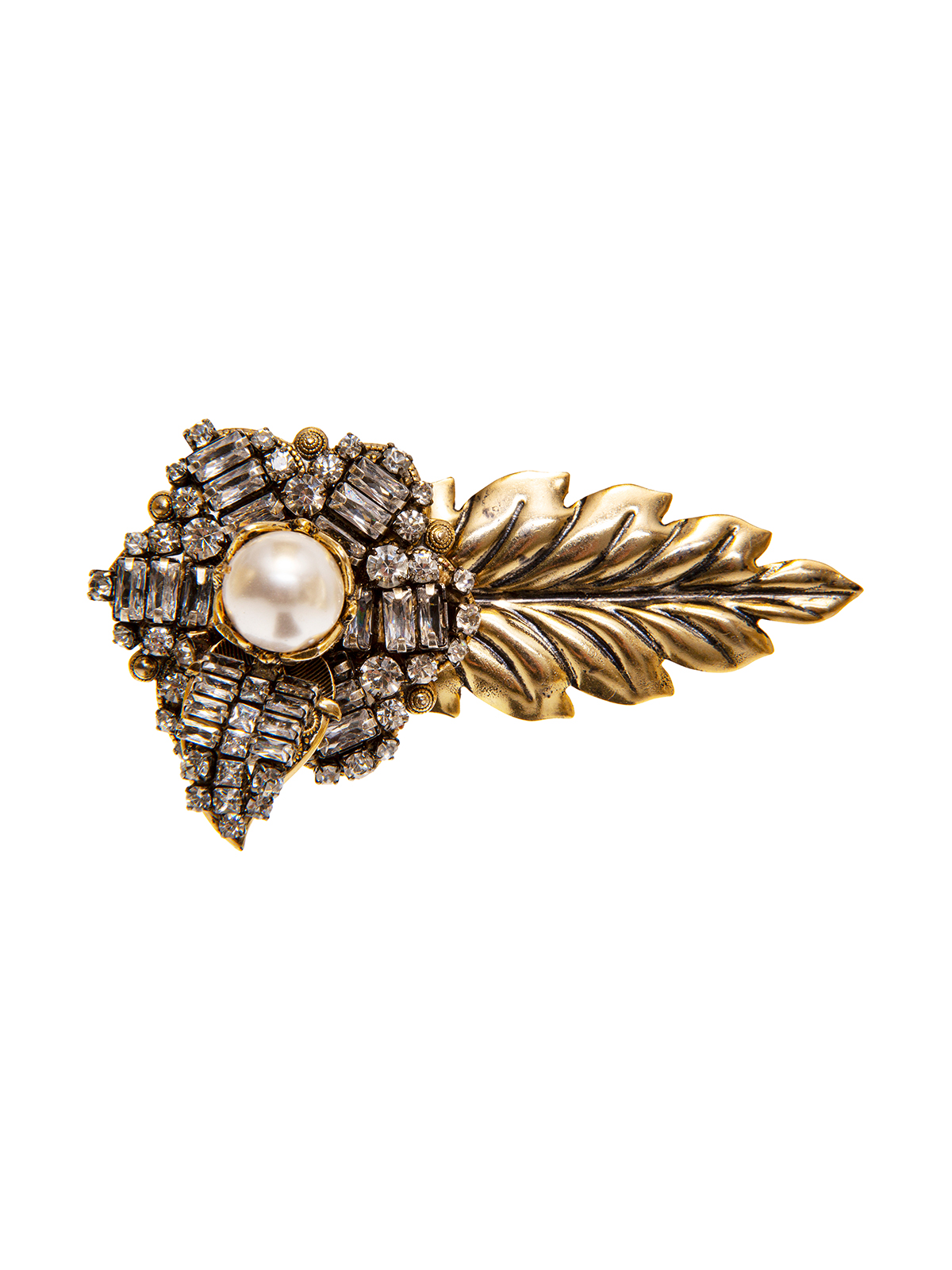 Flower brooch with crystal embroidery and central pearl