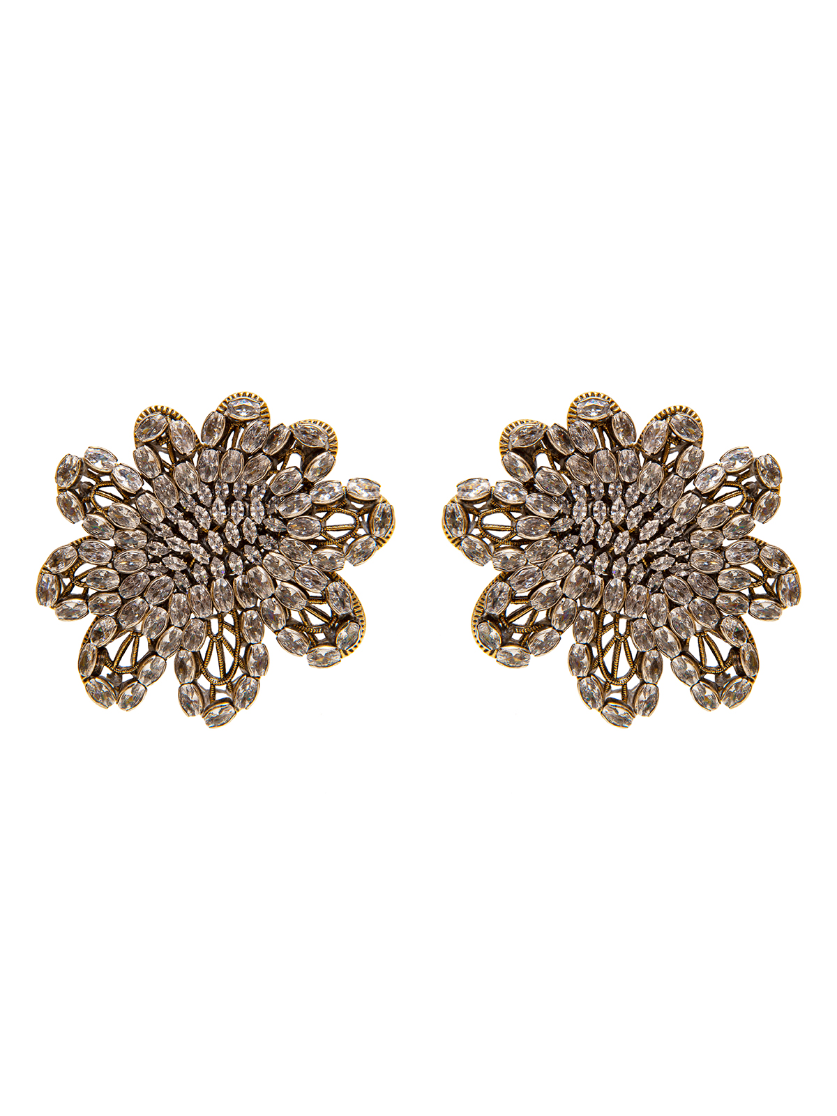 Flower earrings with crystal embroidery